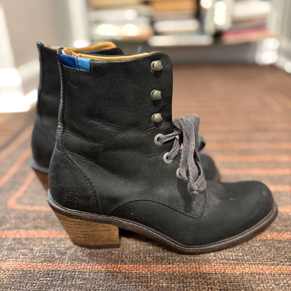 John Fluevog Nuni Boot